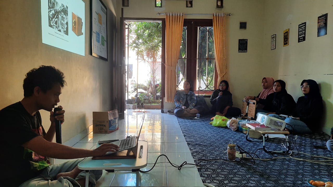 The fourth series of Keprapag Maskulinitas Discussions raised the theme of photography