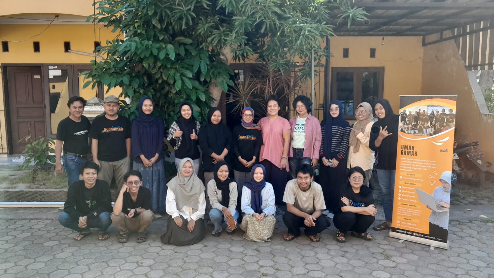 Ester Pandiangan Mentors UR Writing Class on Sexuality 2024