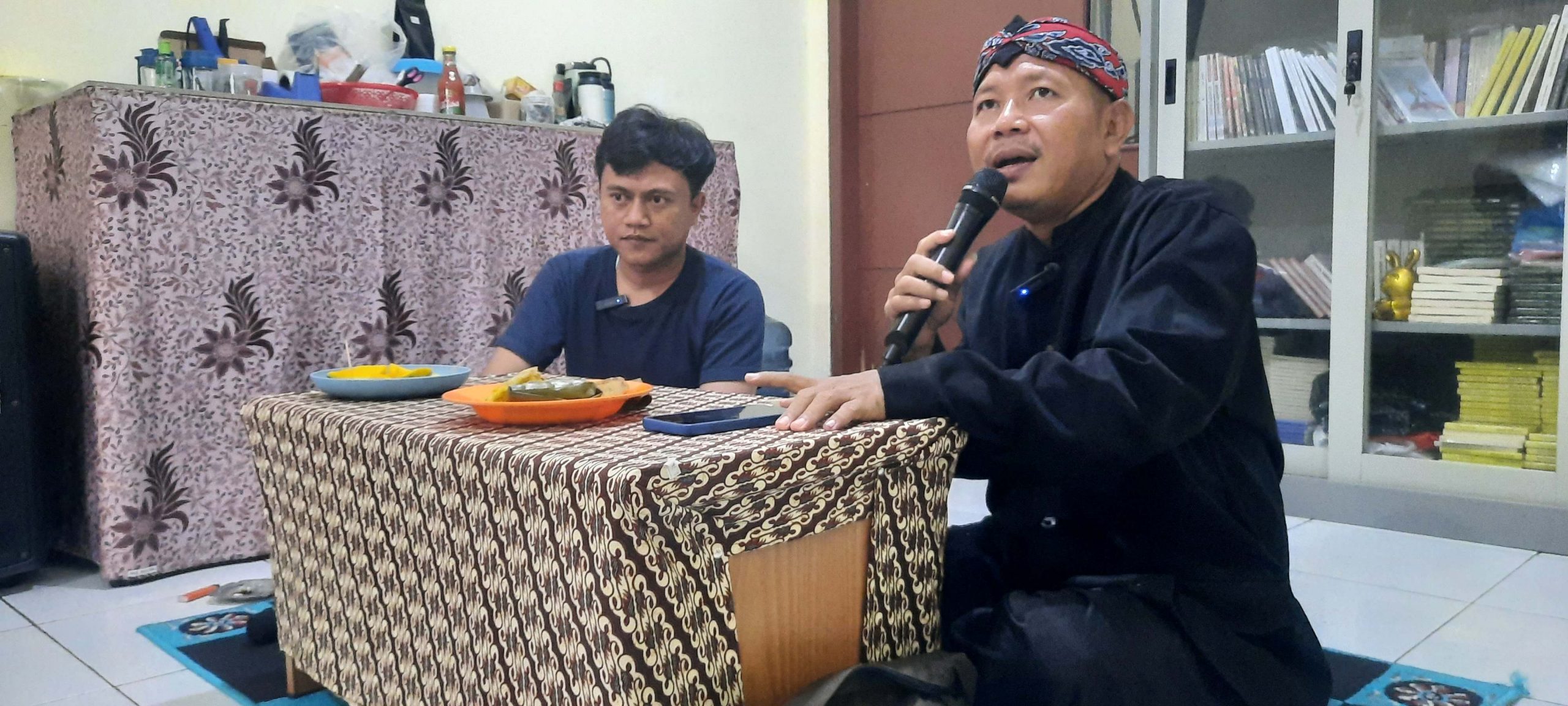 “Sandang, Sanding, Sandung” in Cirebon Tradition